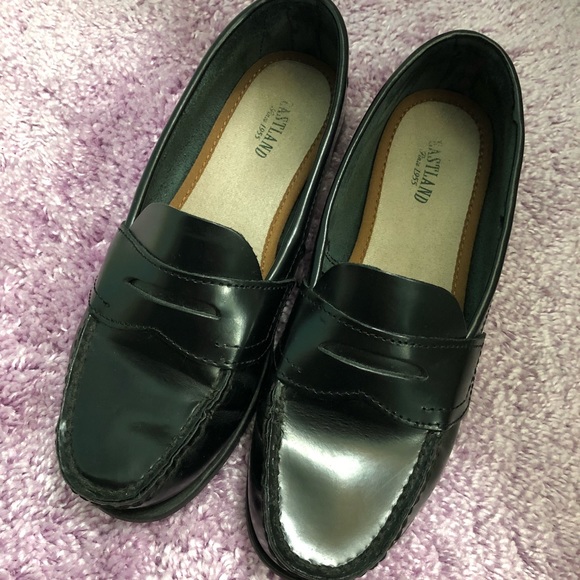 eastland uniform shoes